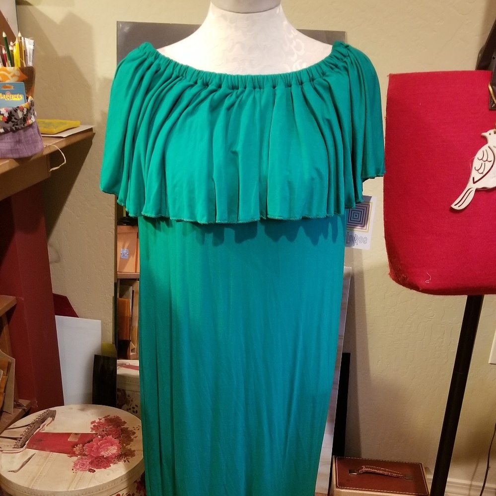 NWT Lularoe Green Cici